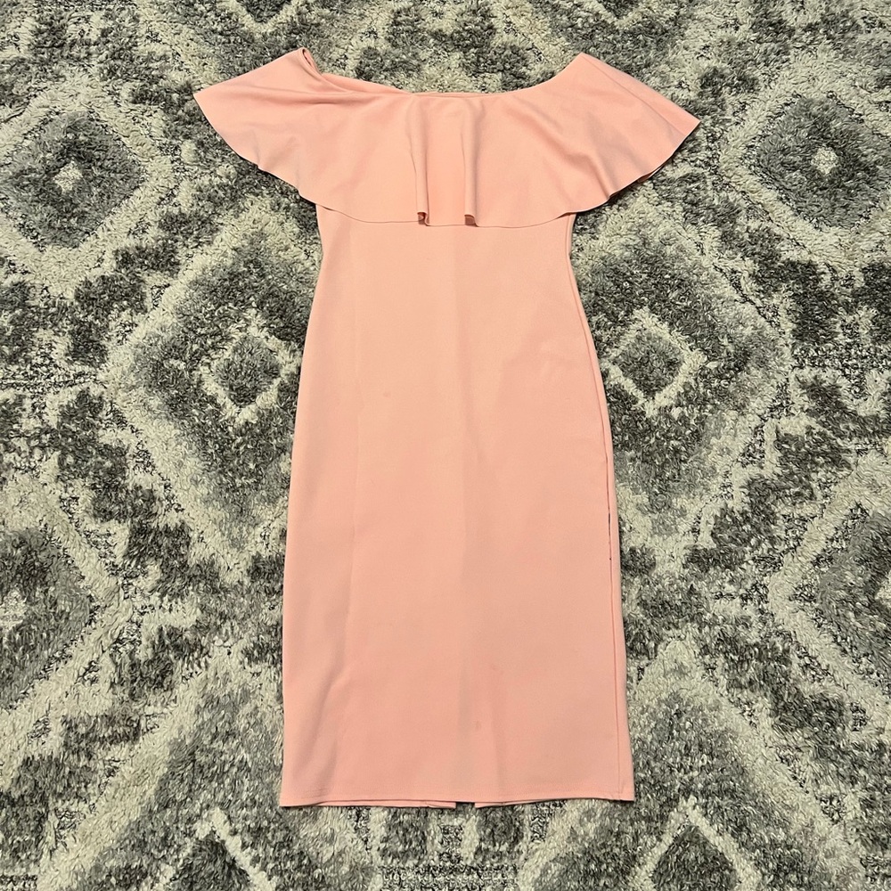 PrettyLittleThing Pink Off-Shoulder Midi Dress